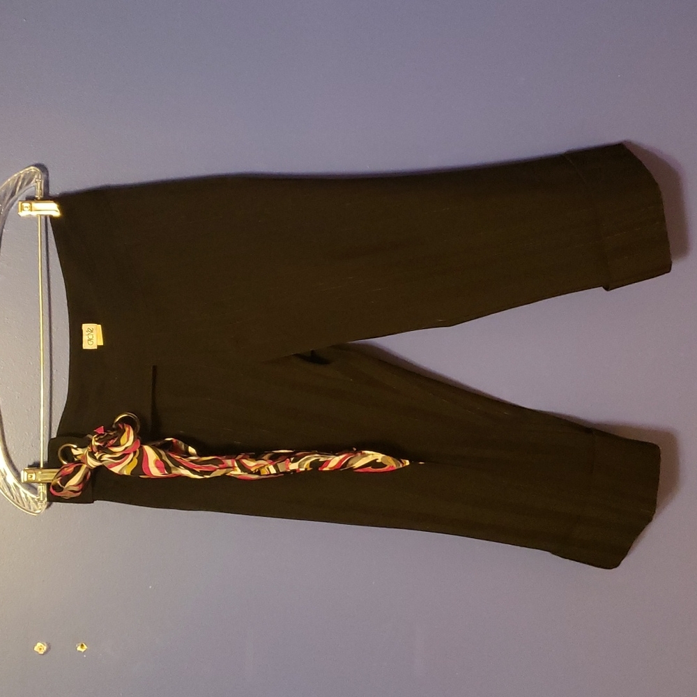 Black cache capri pants size 4
